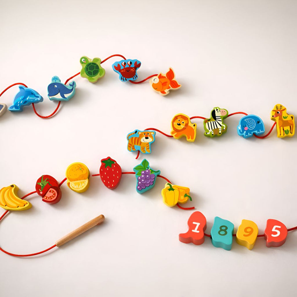 Wooden lacing beads toy